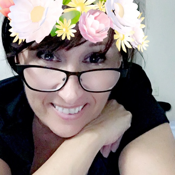 Meet your Posher, Nalani - Picture 4 of 5